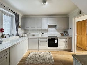 Photo 15- click for photo gallery